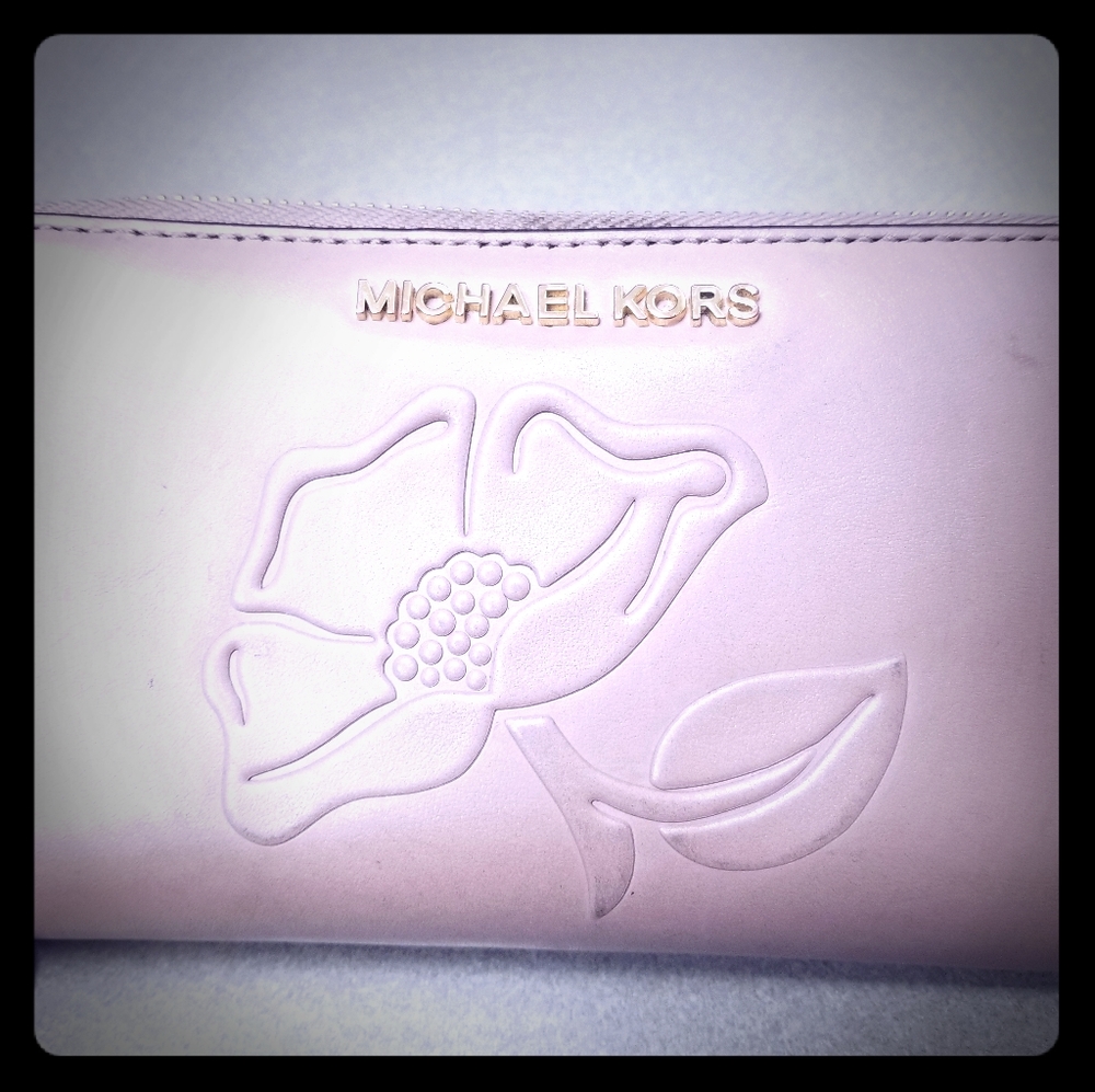 Michael Kors pink & gold Wristlet Purse